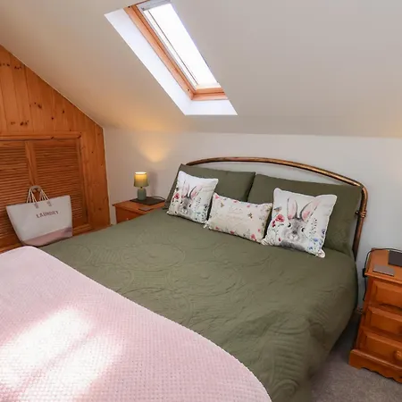 בית נופש Farm Yard *