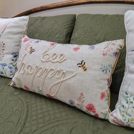 בית נופש Farm Yard *